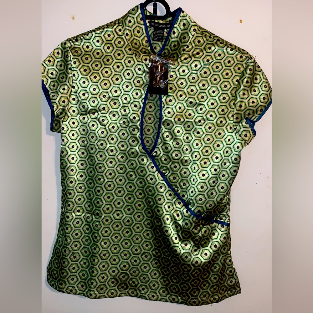 The Original Inc. Woman’s Asian top